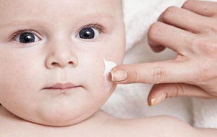 Атопический дерматит лечение народными средствами у младенцев thumbnail