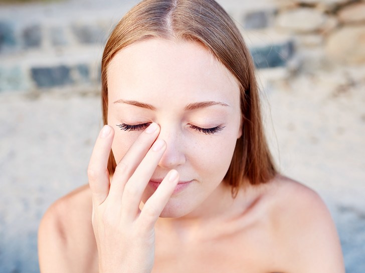 Аллергия чешется нос и глаза лечение thumbnail