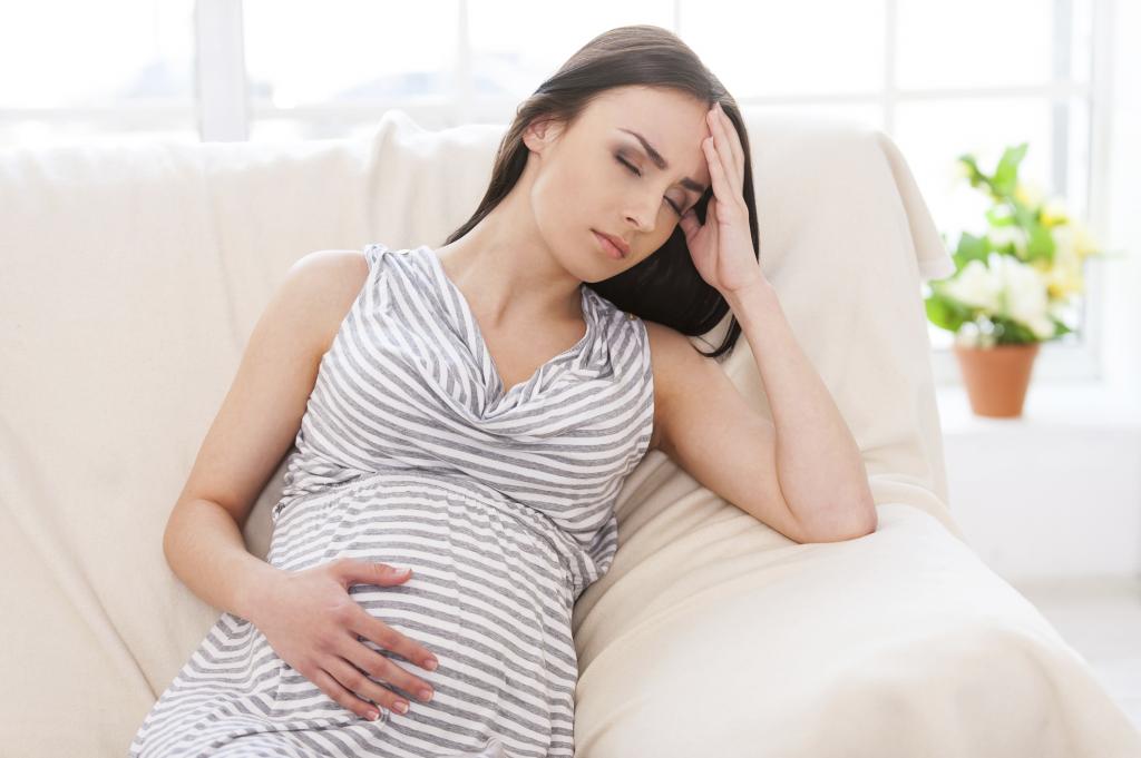 15 неделя беременности тянет низ живота и поясницу thumbnail