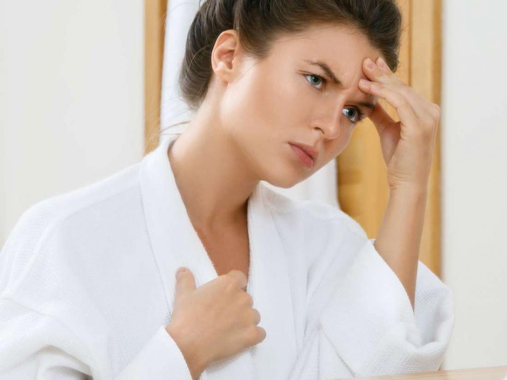 Боли внизу живота у женщин после менструации thumbnail