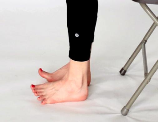 Как лечить ушиб мизинца на ноге: первая помощь и лечение thumbnail