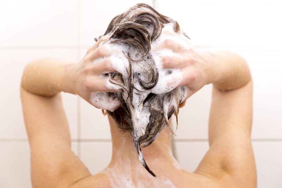 Как вылечить волосы от повреждений thumbnail