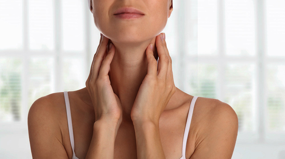 УЗИ щитовидной железы у женщин: подготовка, алгоритм проведения .